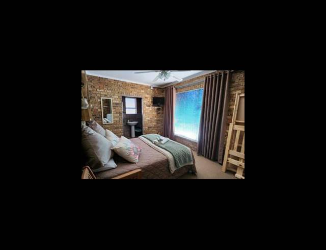 5 BEDROOM HOUSE FOR SALE IN VAAL PARK EXT 1